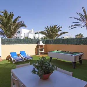 Apartment Anju Delfines Bravo's, Corralejo